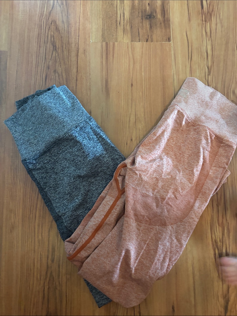 PINK Victoria's Secret Gray & Rust Orange Seamless Leggings